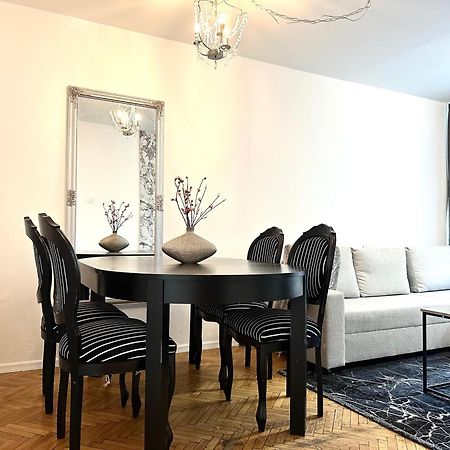 Wita Stwosza Apartment - Self Check-In 20H Wroclaw Luaran gambar
