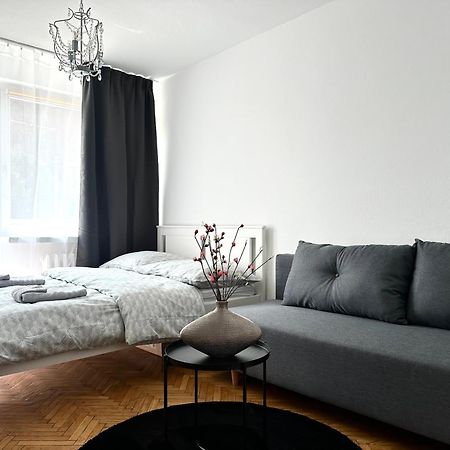 Wita Stwosza Apartment - Self Check-In 20H Wroclaw Luaran gambar